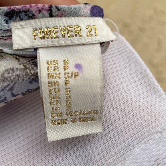 Forever 21 Floral Ruffle Tie Neck Sheer Blouse Women's Small White Purple Pink S - Picture 3 of 8